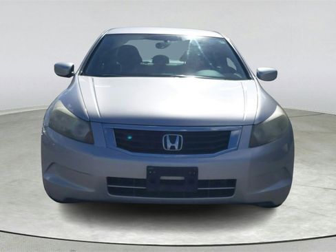 Used 2010 Honda Accord LX image 2