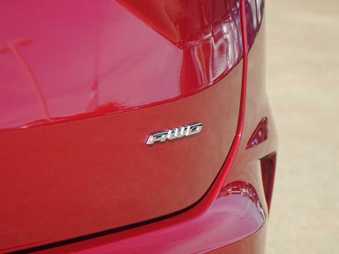 Used 2023 Ford Edge Titanium AWD/4WD image 8