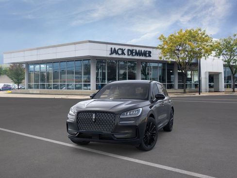 New 2026 Lincoln Corsair Premiere AWD/4WD image 2