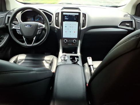Used 2021 Ford Edge SEL AWD/4WD image 32
