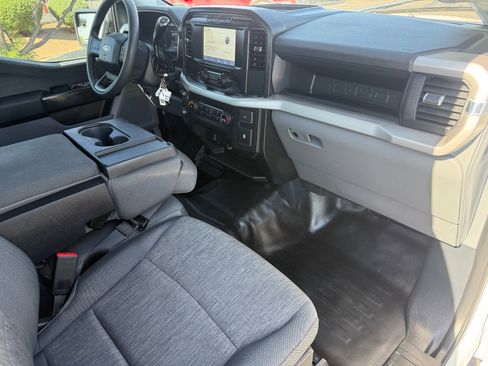 Used 2022 Ford F150 XL w/ Trailer Tow Package image 26