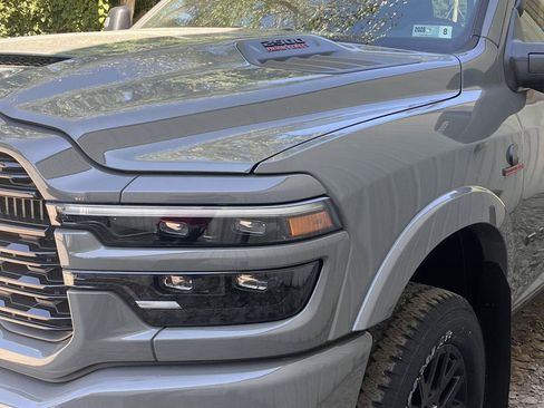 Used 2026 RAM 2500 Limited AWD/4WD image 6