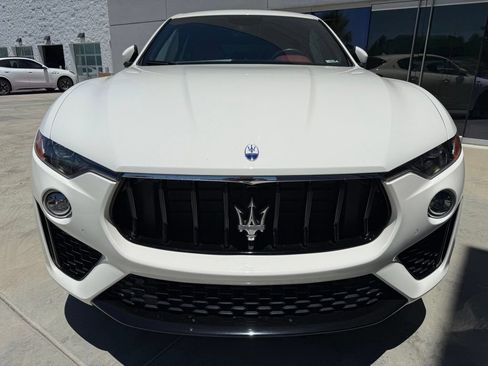 Certified 2022 Maserati Levante Modena AWD/4WD image 4