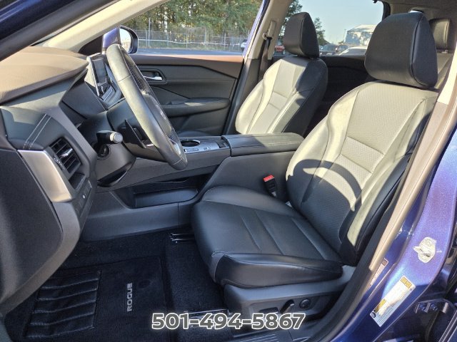 Used 2023 Nissan Rogue SV w/ SV Premium B Package FWD image 9