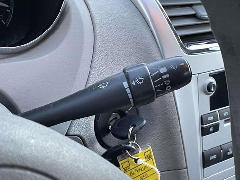 Used 2011 Chevrolet Malibu LS image 19