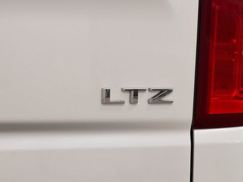 Used 2025 Chevrolet Silverado 1500 LTZ w/ LTZ Premium Package image 22