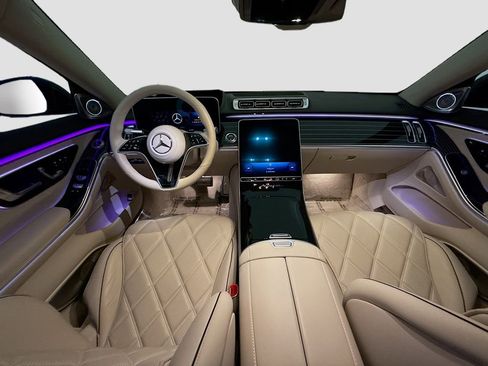 Used 2023 Mercedes-Benz Maybach S 680 4MATIC image 97