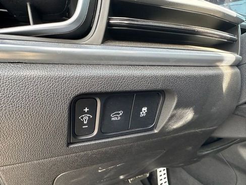 Used 2024 Kia Sorento SX Prestige image 31