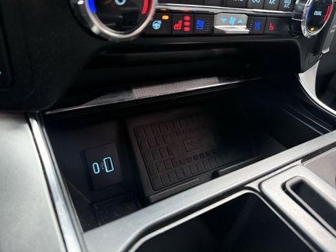 Used 2022 Ford F150 Limited image 31