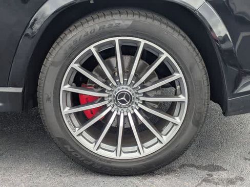 Used 2025 Mercedes-Benz GLS 63 AMG 4MATIC image 13