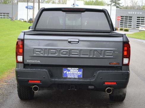 Used 2025 Honda Ridgeline TrailSport image 6