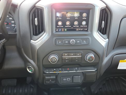 New 2025 Chevrolet Silverado 1500 W/T w/ WT Value Package AWD/4WD image 17