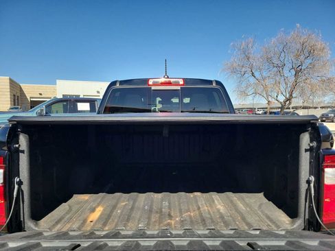 Used 2023 GMC Canyon AT4 w/ Technology Package image 15