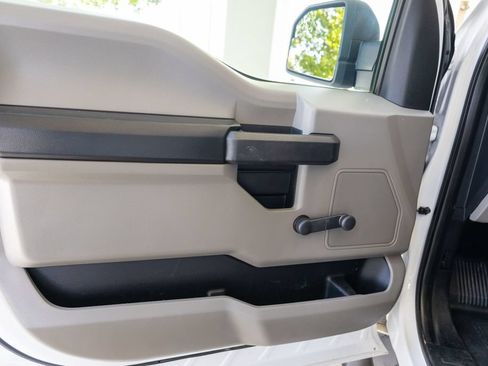 Used 2018 Ford F150 XL w/ Trailer Tow Package w/101A AWD/4WD image 18