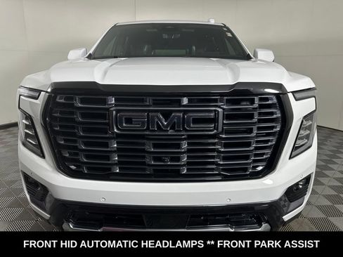 Used 2025 GMC Yukon Denali Ultimate AWD/4WD image 7