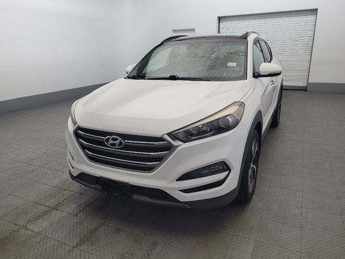 Used 2016 Hyundai Tucson Limited w/ Option Group 03 AWD/4WD image 15
