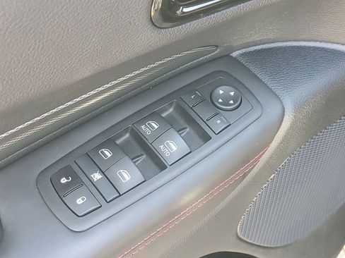 Used 2024 Dodge Durango GT AWD/4WD image 23