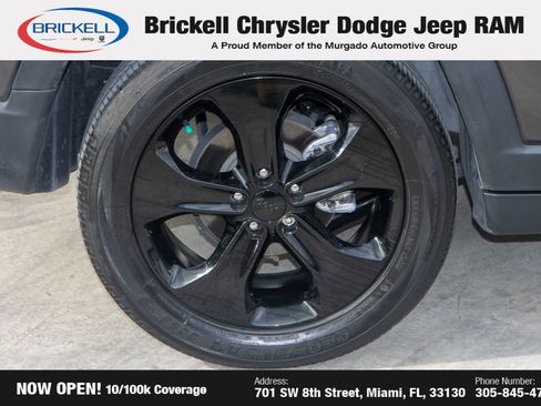 Used 2021 Jeep Compass Latitude image 35