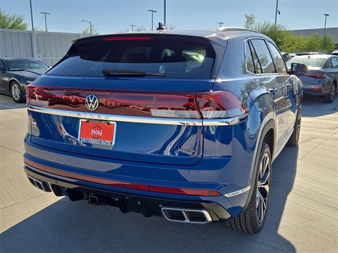 New 2025 Volkswagen Atlas Cross Sport SEL Premium R-Line image 10