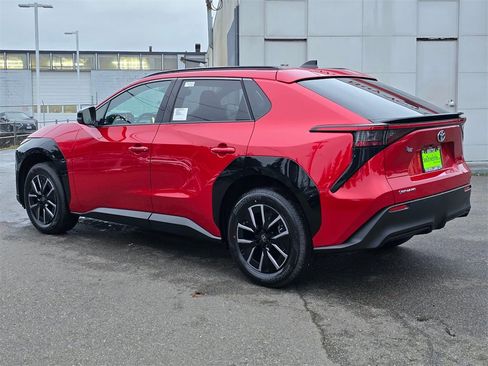 New 2026 Toyota bZ XLE image 32