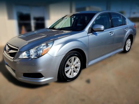 Used 2012 Subaru Legacy 2.5i Premium AWD/4WD image 6