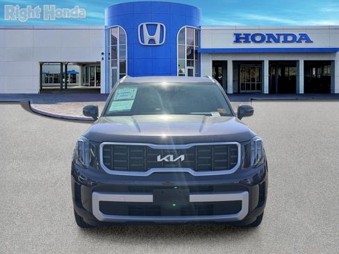 Used 2025 Kia Telluride S AWD/4WD image 10