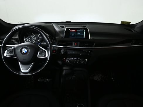 Used 2018 BMW X1 xDrive28i image 17