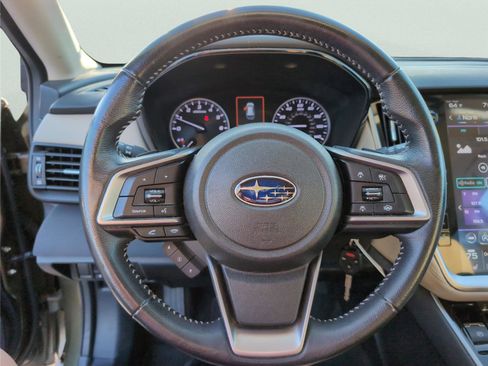 Used 2022 Subaru Outback Premium image 21