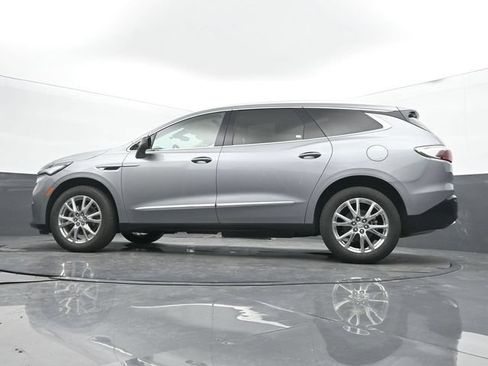 Used 2023 Buick Enclave Premium w/ Experience Buick Package FWD image 29