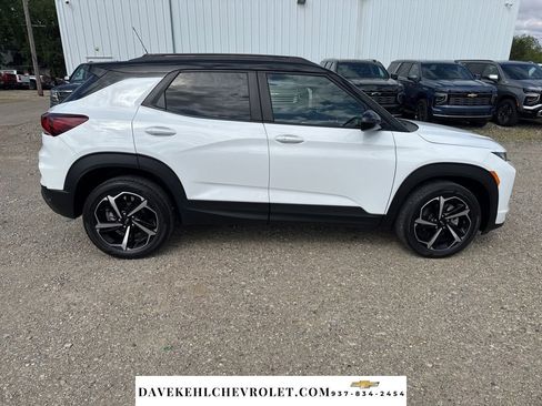 Used 2022 Chevrolet TrailBlazer RS FWD image 6