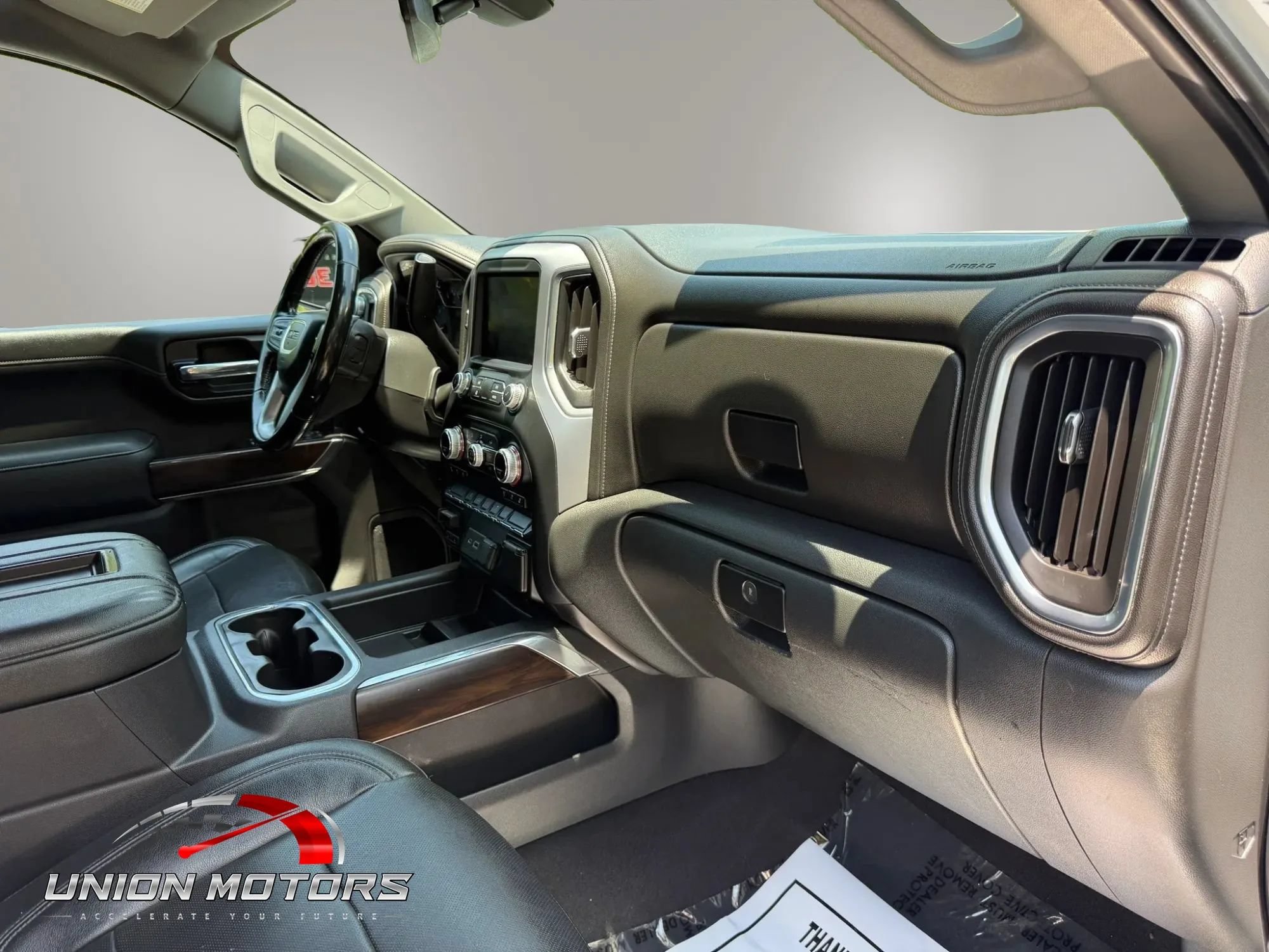 Used 2019 GMC Sierra 1500 SLT w/ SLT Premium Package AWD/4WD image 16