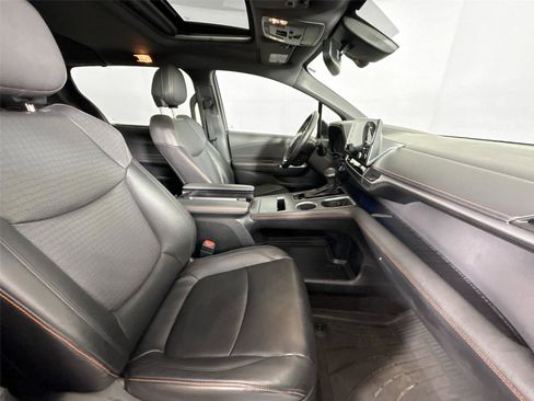 Certified 2022 Toyota Sienna XSE image 43
