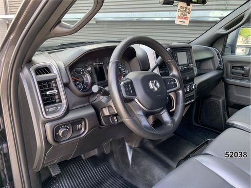 Used 2024 RAM 5500 Tradesman w/ Chrome Appearance Group AWD/4WD image 25