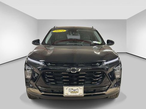 Used 2024 Chevrolet Trax ACTIV FWD image 8