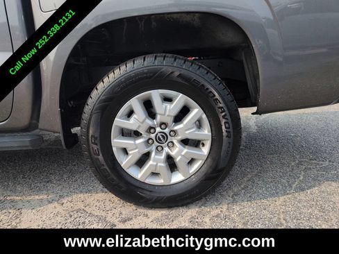 Used 2022 Nissan Frontier SV AWD/4WD image 21