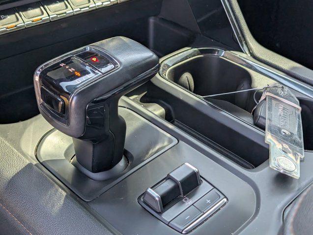 Used 2023 GMC Sierra 1500 AT4 w/ AT4 Premium Package AWD/4WD image 24