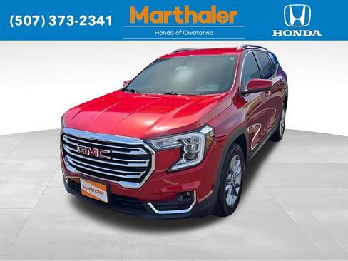 Used 2022 GMC Terrain SLT AWD/4WD image 1