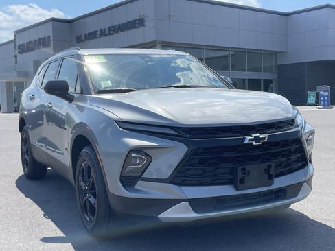 Used 2023 Chevrolet Blazer LT w/ Convenience Package AWD/4WD image 1