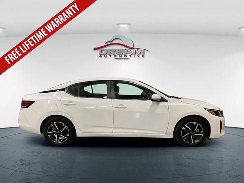 Used 2024 Nissan Sentra SV FWD image 19