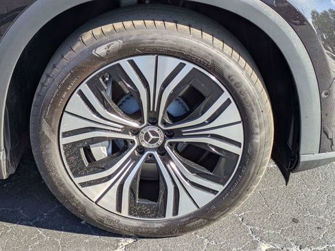 Used 2023 Mercedes-Benz EQE 350+ SUV w/ Exclusive Trim Package image 11