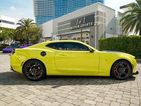 Used 2019 Chevrolet Camaro SS image 33