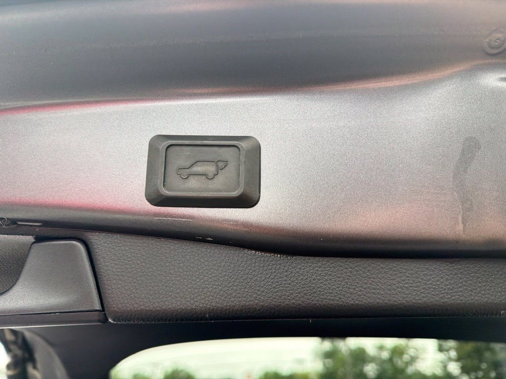 Certified 2020 Toyota RAV4 XSE AWD/4WD image 18