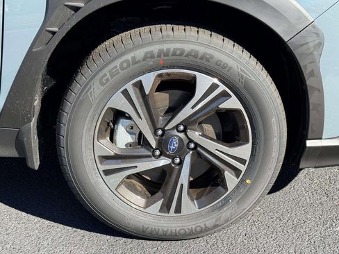 Certified 2025 Subaru Crosstrek 2.0i Premium image 7