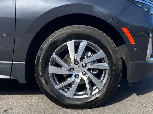 Used 2022 Chevrolet Equinox Premier image 30