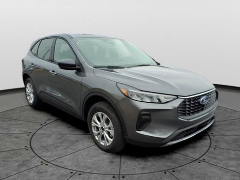 New 2026 Ford Escape Active w/ Cold Weather Package AWD/4WD image 2