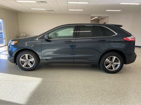 Used 2024 Ford Edge SEL w/ Convenience Package AWD/4WD image 14