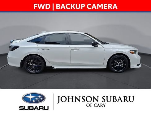 Used 2025 Honda Civic Sport image 5
