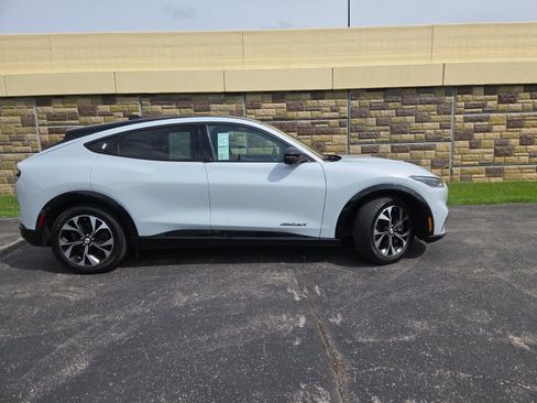 Used 2023 Ford Mustang Mach-E Premium image 2