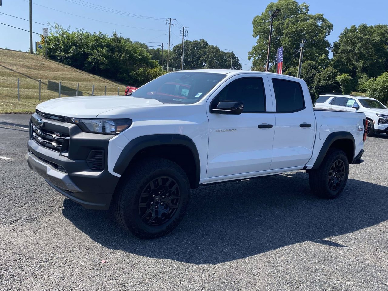 New 2026 Chevrolet Colorado Trail Boss AWD/4WD image 3