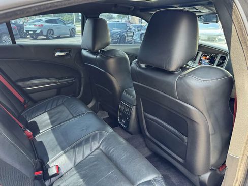 Used 2018 Dodge Charger SRT Hellcat w/ Harman/Kardon Audio Group RWD image 40